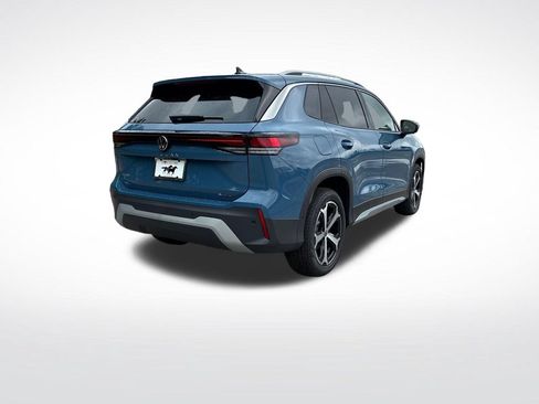 New 2026 Volkswagen Tiguan SE AWD/4WD image 3