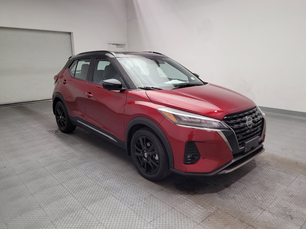 Used 2021 Nissan Kicks SR w/ SR Premium Package FWD image 13