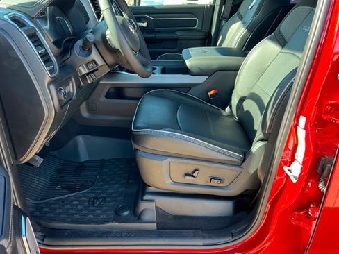 New 2026 RAM 3500 Laramie AWD/4WD image 17