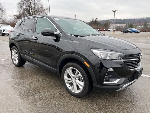 Certified 2023 Buick Encore GX Preferred w/ Cold Weather Comfort Package image 1