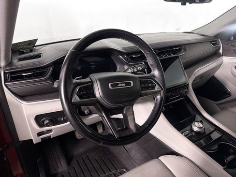 Used 2021 Jeep Grand Cherokee L Overland w/ Advanced Protech Group III image 9