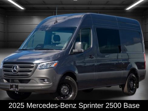Used 2025 Mercedes-Benz Sprinter 2500 image 1