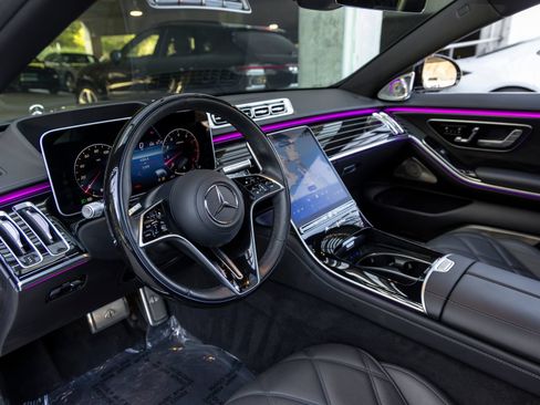 Used 2024 Mercedes-Benz Maybach S 680 4MATIC image 4