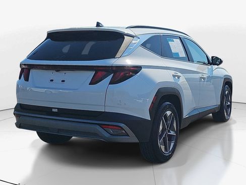 Used 2025 Hyundai Tucson SEL FWD image 6