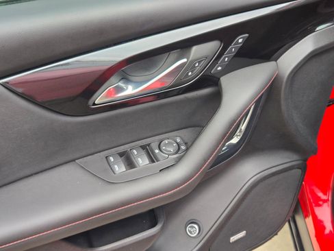 Certified 2022 Chevrolet Blazer RS w/ Enhanced Convenience Package image 12