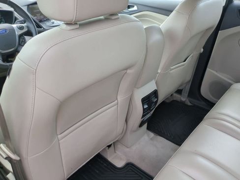 Used 2013 Ford C-MAX SEL FWD image 18