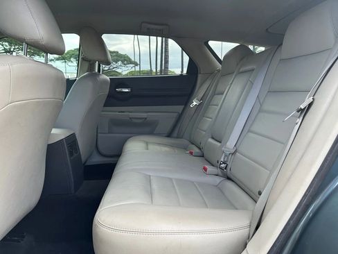 Used 2006 Dodge Magnum R/T image 11