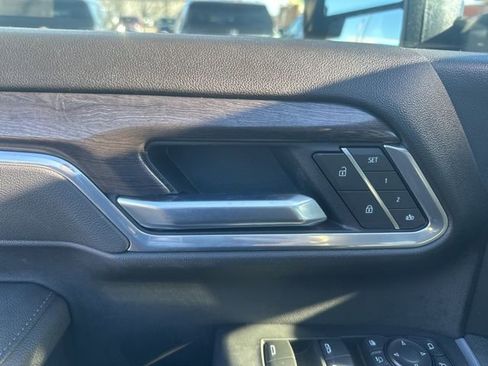 Certified 2025 Chevrolet Silverado 2500 LTZ image 12