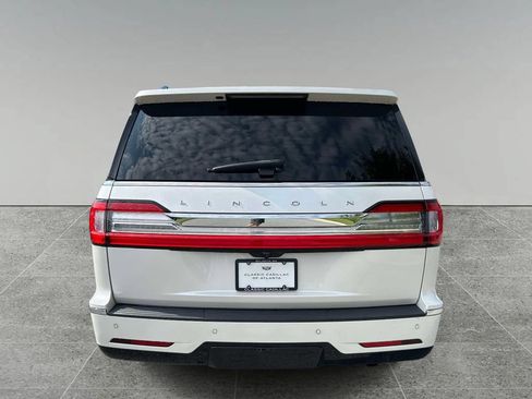 Used 2018 Lincoln Navigator Reserve w/ Technology Package AWD/4WD image 4