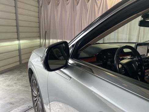 Used 2020 Lincoln Aviator Reserve w/ Equipment Group 201A image 12