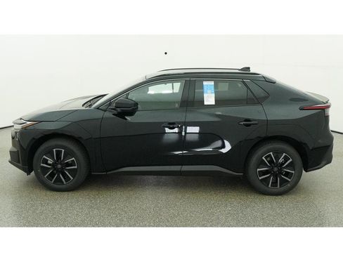 New 2026 Toyota bZ FWD image 3