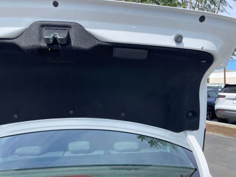 Used 2025 Kia K4 LXS image 24