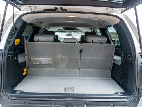Used 2013 Toyota Sequoia Platinum AWD/4WD image 19