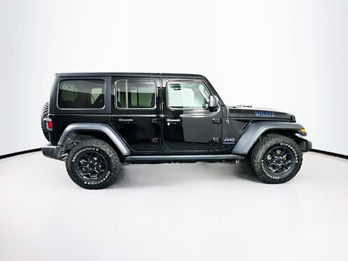 Used 2023 Jeep Wrangler Unlimited w/ Cold Weather Group AWD/4WD image 10