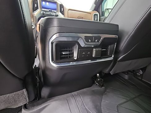 Used 2021 Chevrolet Silverado 1500 High Country w/ Technology Package image 36