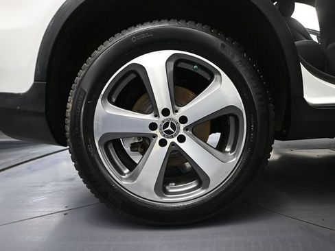 Used 2019 Mercedes-Benz GLC 300 image 15