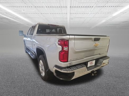 Used 2023 Chevrolet Silverado 2500 LTZ w/ LTZ Premium Package image 8