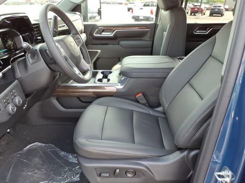 New 2026 Chevrolet Silverado 2500 LT w/ Trail Boss Package AWD/4WD image 6