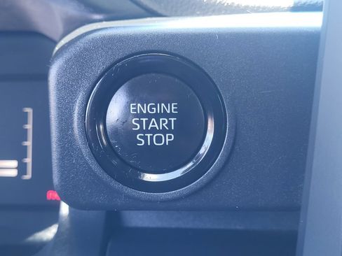Used 2024 Toyota Tacoma SR AWD/4WD image 25