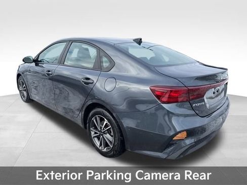 Used 2023 Kia Forte LXS image 8