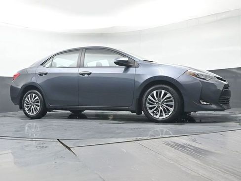 Certified 2018 Toyota Corolla XLE image 36