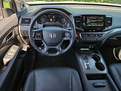 Certified 2022 Honda Pilot Special Edition image 9