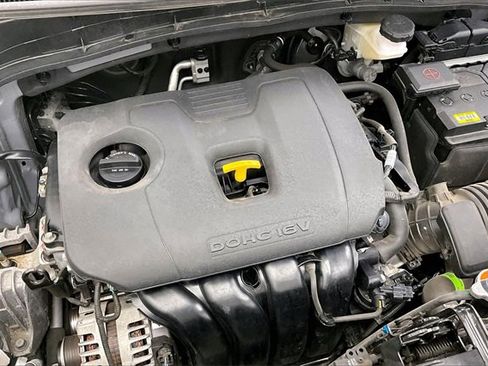 Used 2023 Kia Soul LX w/ LX Technology Package image 29