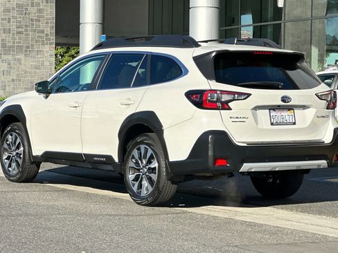 Certified 2023 Subaru Outback Limited image 6