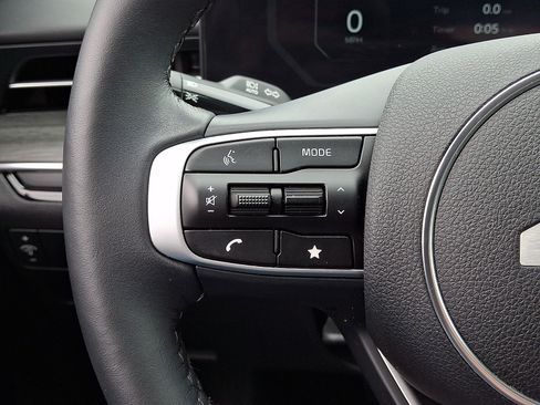 Certified 2025 Kia K5 EX FWD image 22