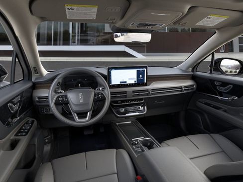 New 2025 Lincoln Corsair Grand Touring w/ Equipment Group 301A image 9