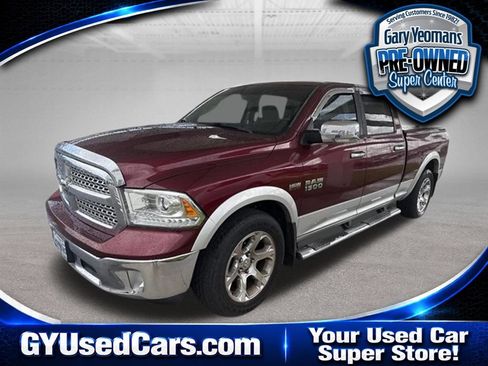 Used 2017 RAM 1500 Laramie RWD image 1