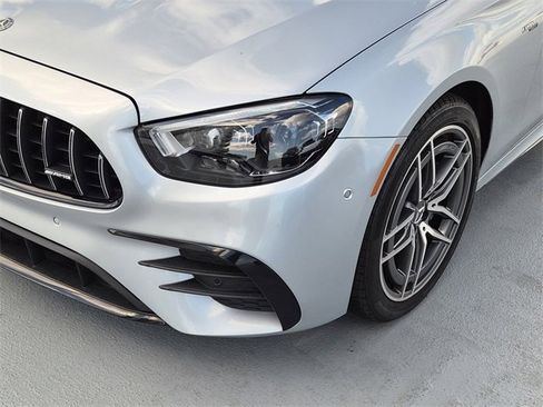 Used 2021 Mercedes-Benz E 53 AMG 4MATIC Sedan image 10