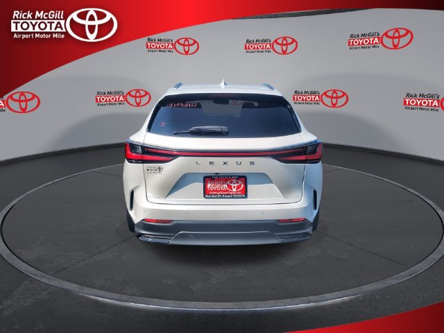 Used 2022 Lexus NX 350h AWD image 7
