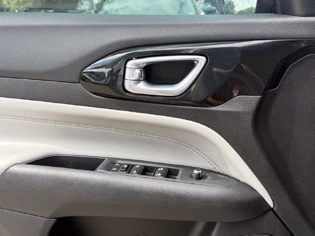 Used 2025 Jeep Compass Limited AWD/4WD image 20