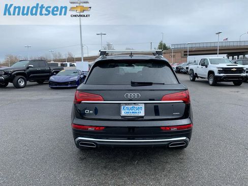 Used 2022 Audi Q5 2.0T Premium w/ Convenience Package image 6
