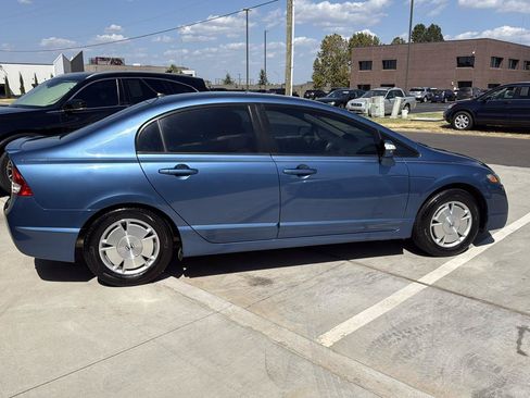 Used 2010 Honda Civic Hybrid Sedan image 9