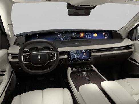 New 2027 Lincoln Navigator Reserve AWD/4WD image 15