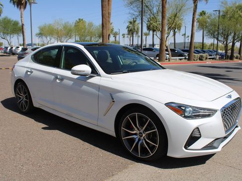 Used 2021 Genesis G70 3.3T RWD image 7
