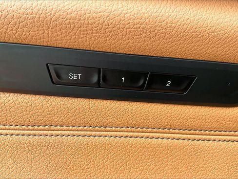 Used 2019 BMW 530i w/ Luxury Package RWD image 31