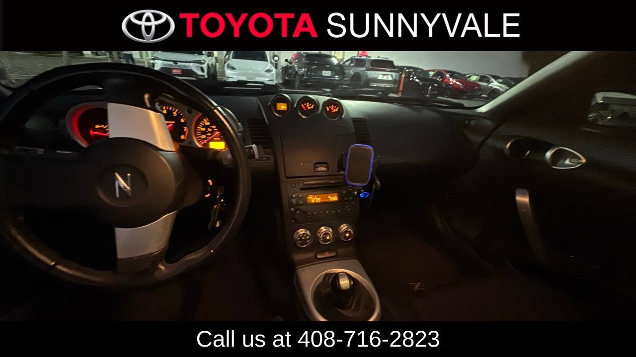 Used 2006 Nissan 350Z Coupe w/ (N93) Cargo Convenience Pkg RWD image 4