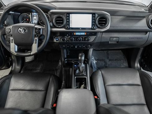 Used 2023 Toyota Tacoma Limited w/ Nightshade Package AWD/4WD image 21
