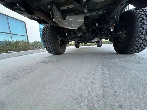 Used 2020 Jeep Gladiator Rubicon AWD/4WD image 10