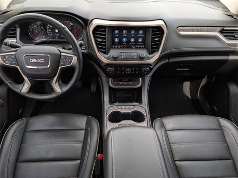 Used 2023 GMC Acadia Denali w/ Denali Technology Package image 30