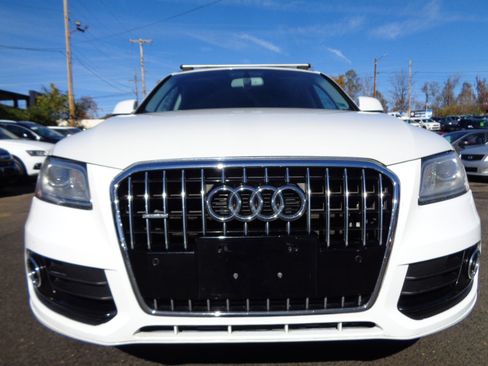 Used 2016 Audi Q5 2.0T Premium Plus w/ Technology Package image 2