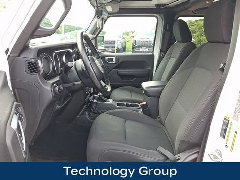 Used 2020 Jeep Wrangler Unlimited Sport AWD/4WD image 2