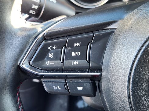 Certified 2023 MAZDA CX-5 Carbon Edition image 23