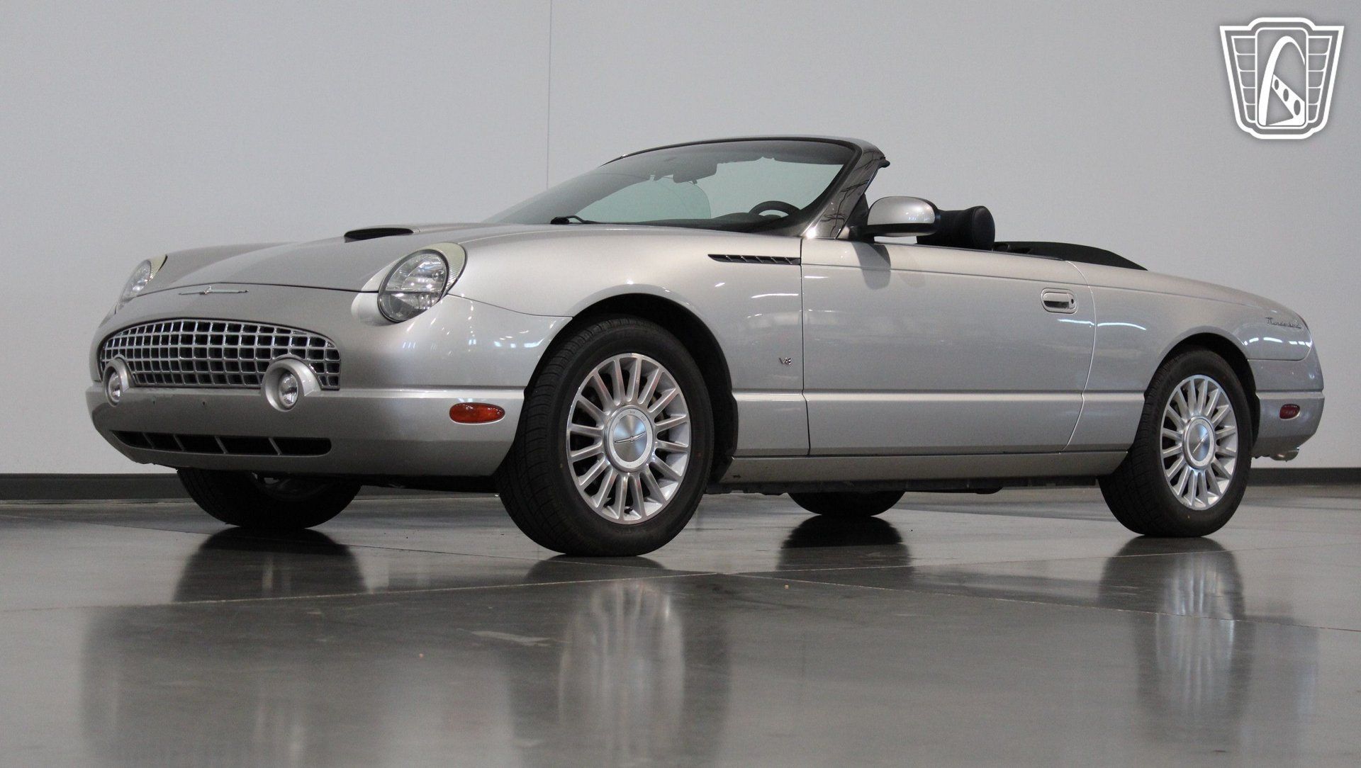 Used 2004 Ford Thunderbird RWD image 36
