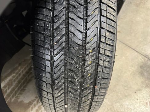 Certified 2023 Chevrolet Traverse LT image 39