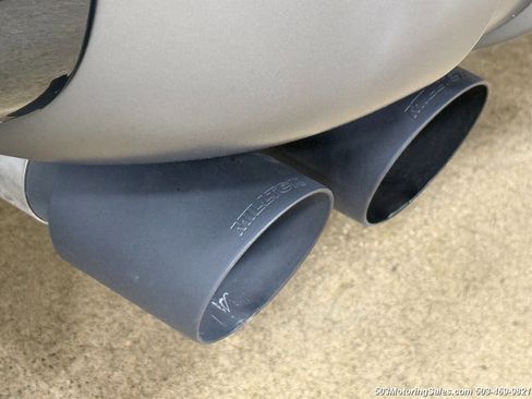 Used 2024 Land Rover Defender 90 V8 image 16