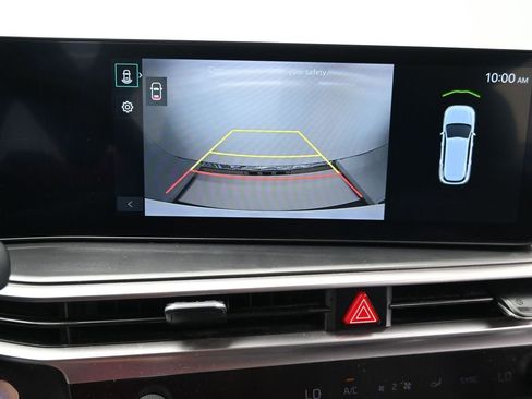 Used 2024 Kia Sorento S image 18